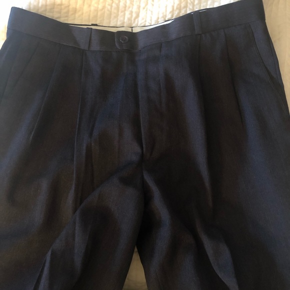 Bundle of 6 pair of dress pants all size 34! - Picture 4 of 6